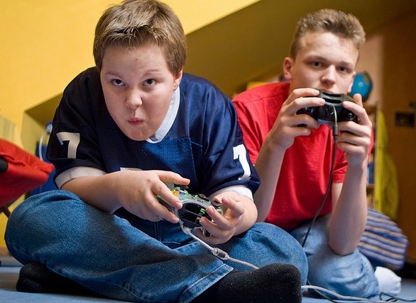 La dépendance au jeu chez les adolescents: que faire?