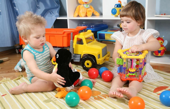 Choisissez des jouets pour les enfants