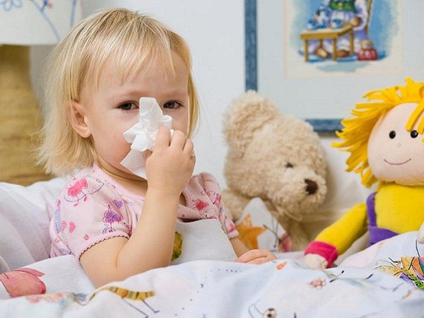 Comment guérir un nez qui coule pour un enfant de deux ans