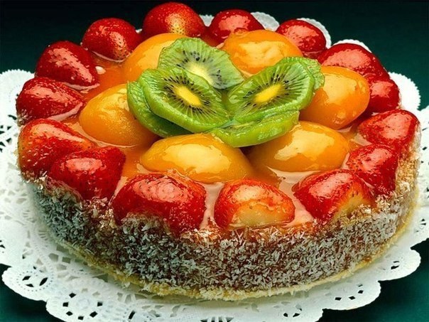 Comment décorer les gâteaux avec des fruits