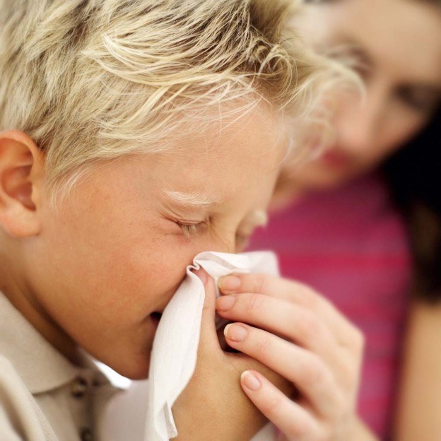 Comment les allergies peuvent-elles se produire chez les enfants?