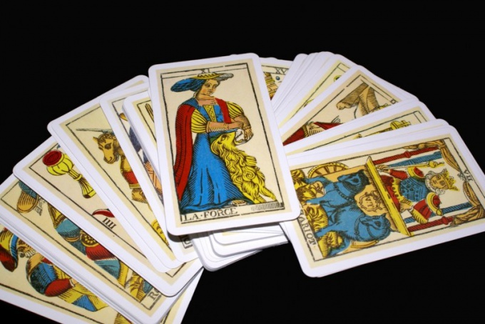 Comment apprendre la divination du tarot par vous-même