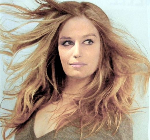 Comment la prima donna de la musique pop française Dalida est morte