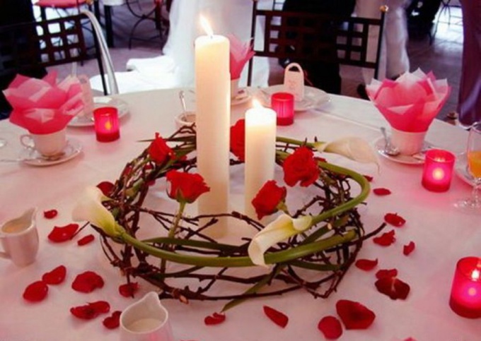 Comment décorer un dîner romantique